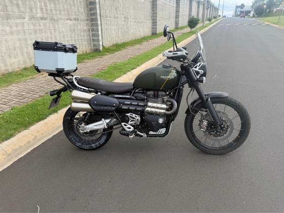 TRIUMPH BONNEVILLE SCRAMBLER 1200 XC 